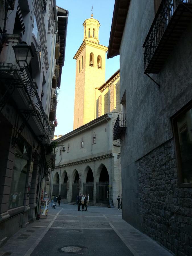 Calle Ansoleaga A 100 Mts Del Ayuntamiento ปัมโปลนา ภายนอก รูปภาพ